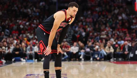 Zach LaVine sits out against Oklahoma City Thunder with right foot sprain: ‘I try to play through everything’
